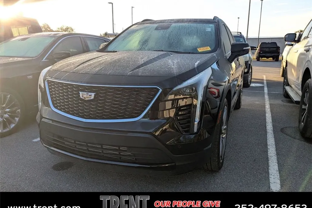 2021 Cadillac XT4 Sport photo 1