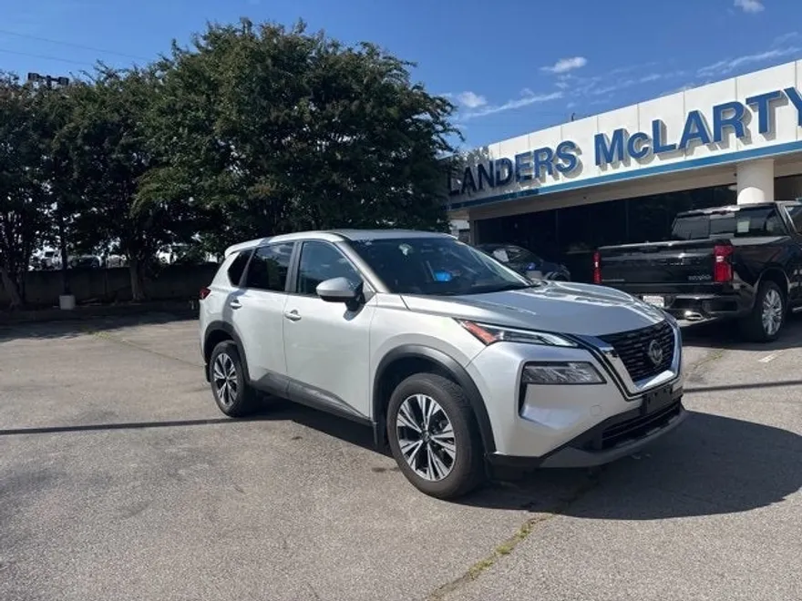2023 Nissan Rogue SV photo 1
