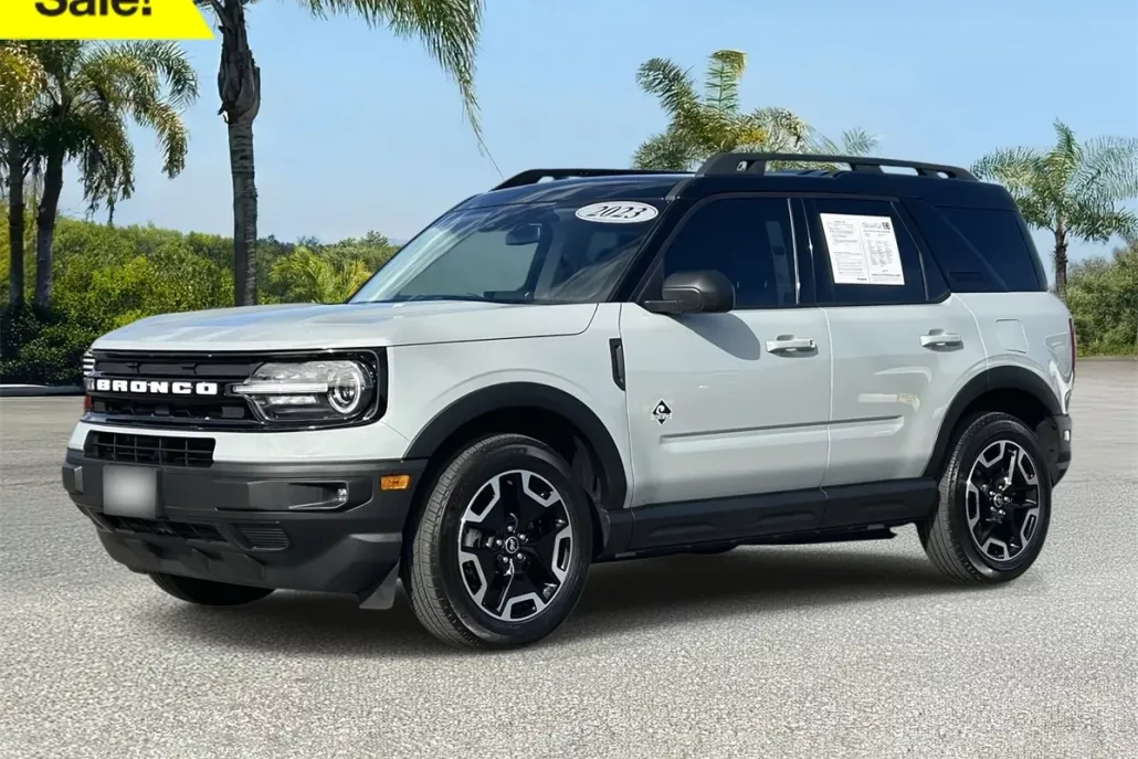 2023 Ford Bronco Sport Outer Banks photo 1