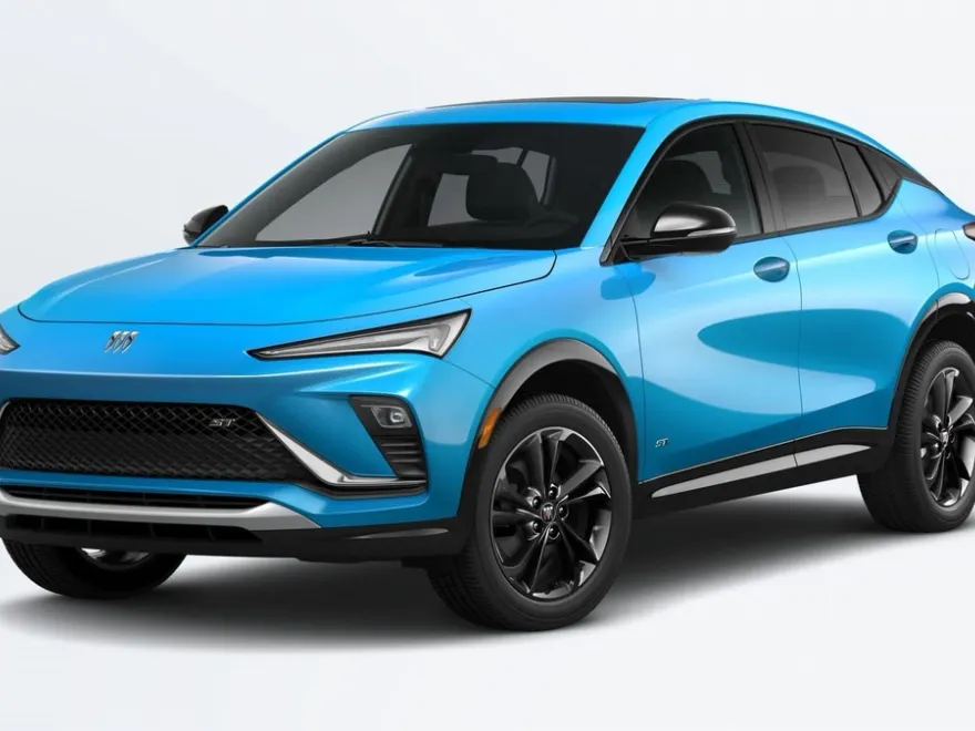 2025 Toyota RAV4 LE photo 1