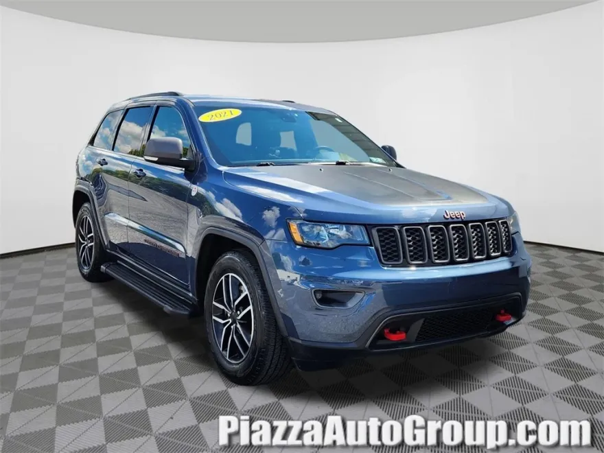 2021 Jeep Grand Cherokee Trailhawk photo 1