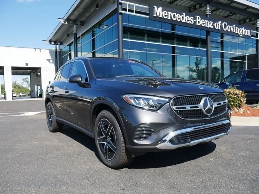 2026 Mercedes Benz GLC 300 photo 1