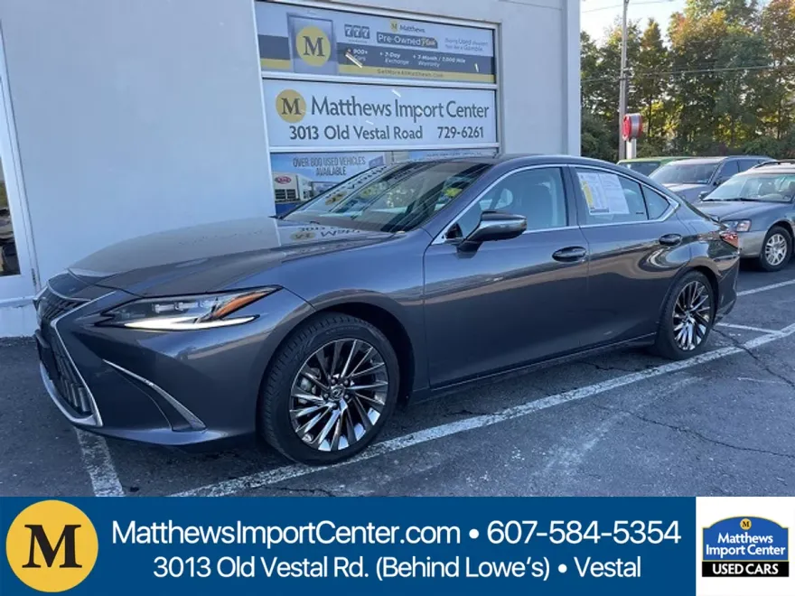 2024 Lexus ES 300h Ultra Luxury photo 1