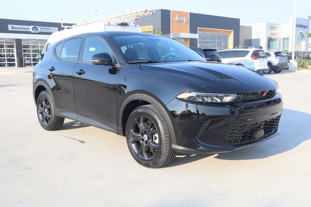 2025 Dodge Hornet GT photo 1