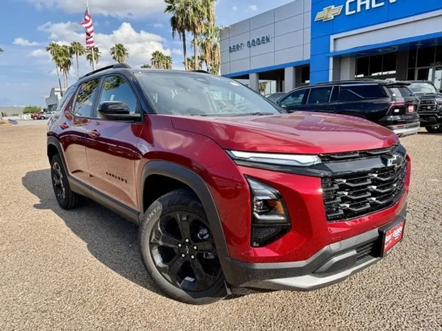 2026 Chevrolet Equinox LT photo 1