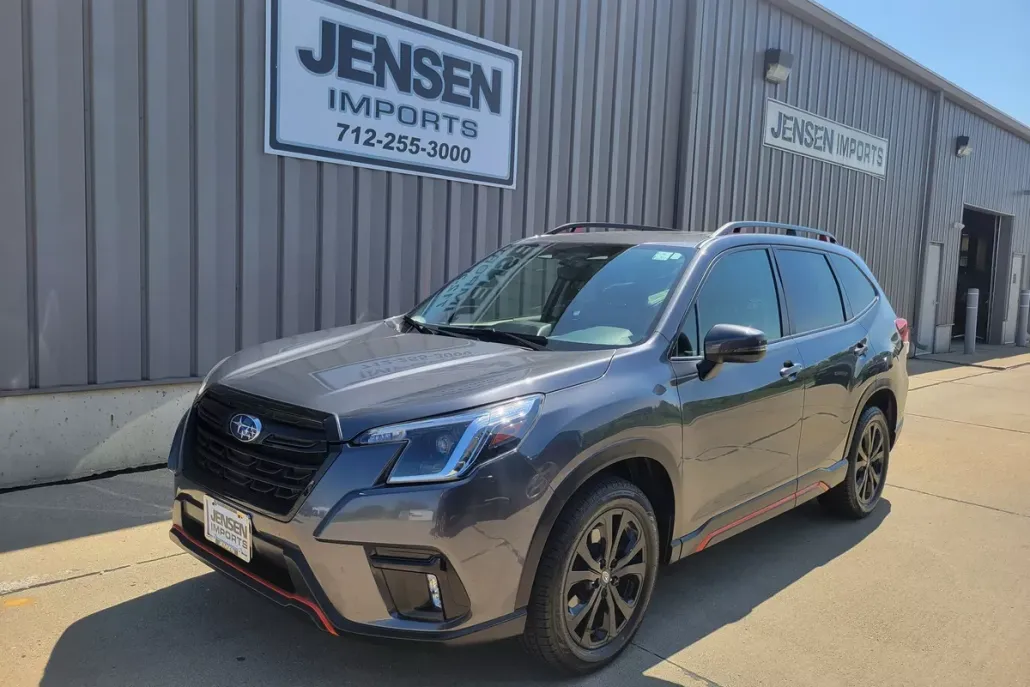 2023 Subaru Forester Sport photo 1