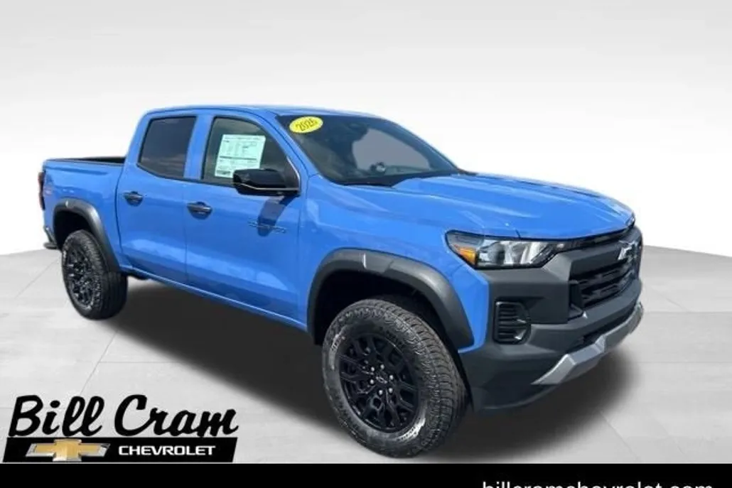 2026 Chevrolet Colorado Trail Boss photo 1
