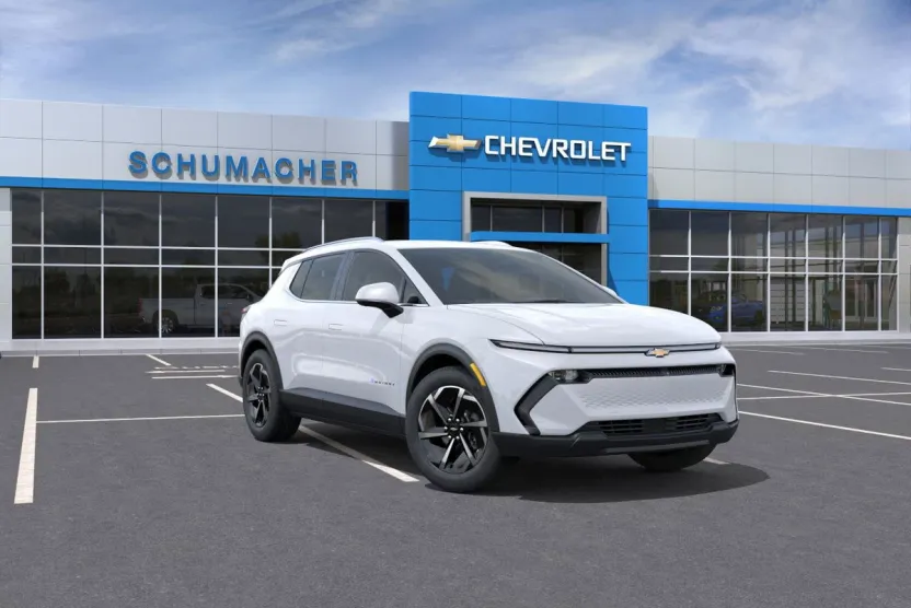 2026 Chevrolet Equinox EV 1LT photo 1