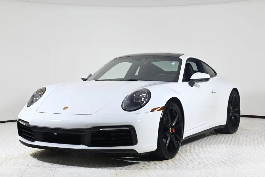 2023 Porsche 911 Coupe photo 1
