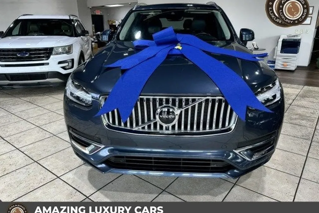 2022 Volvo XC90 T6 AWD Inscription photo 1