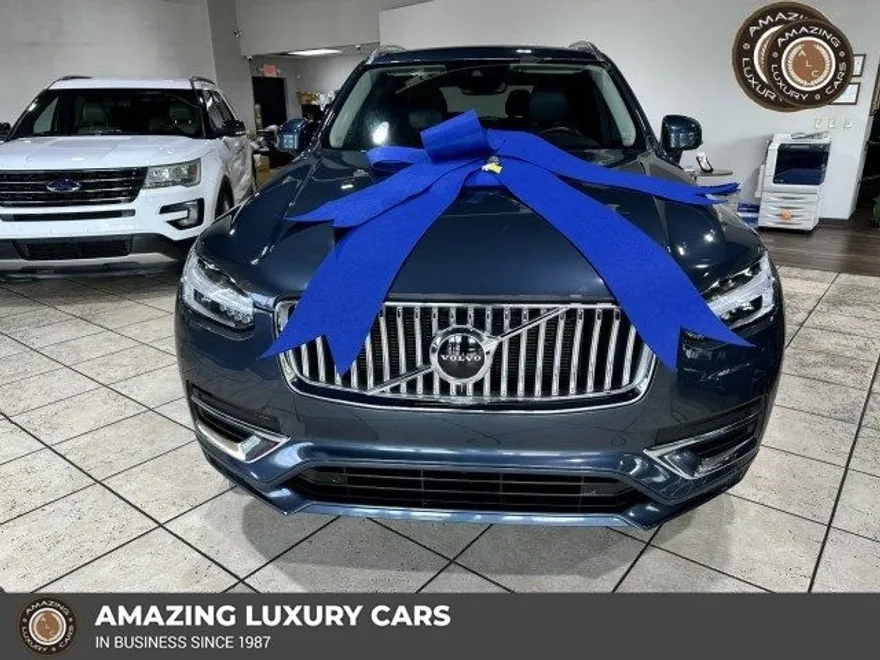 2022 Volvo XC90 T6 AWD Inscription photo 1