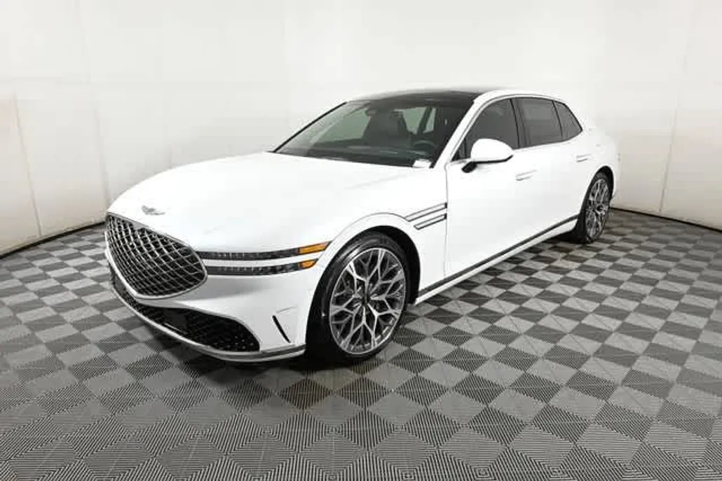 2026 Genesis G90 3.5T E-Supercharger photo 1