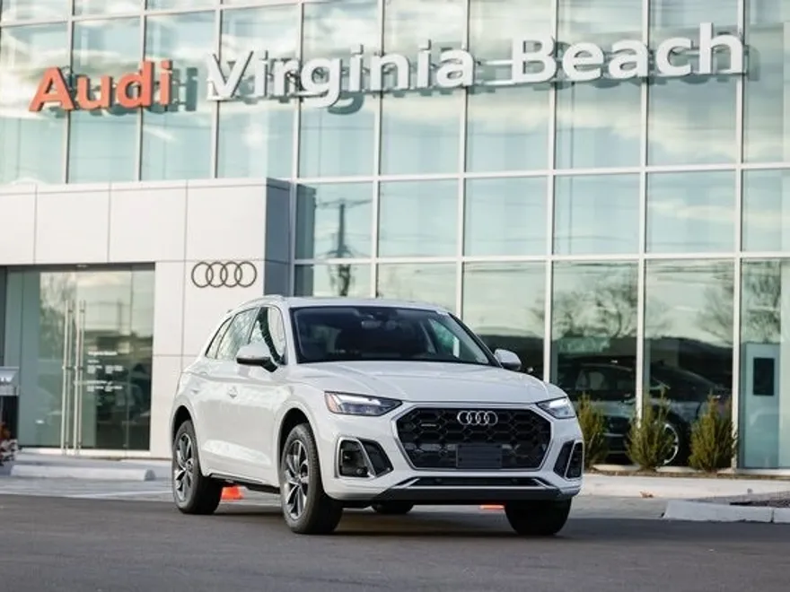 2025 Audi Q5 45 S line Premium photo 1