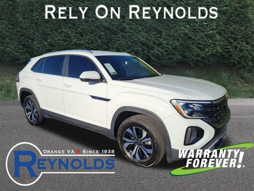 2024 Volkswagen Atlas Cross Sport SE photo 1