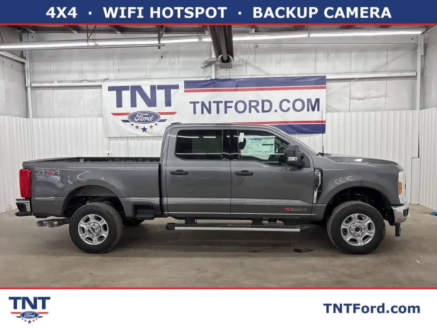 2025 Ford F-250 XLT photo 1