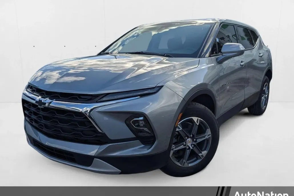 2025 Chevrolet Blazer 2LT photo 1