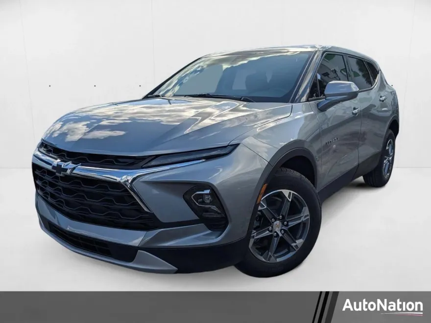 2025 Chevrolet Blazer 2LT photo 1