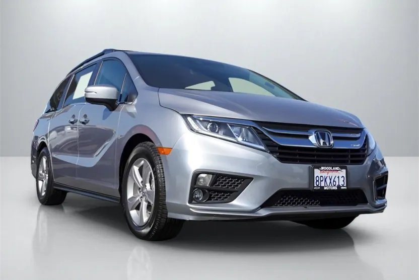 2020 Honda Odyssey EX-L photo 1