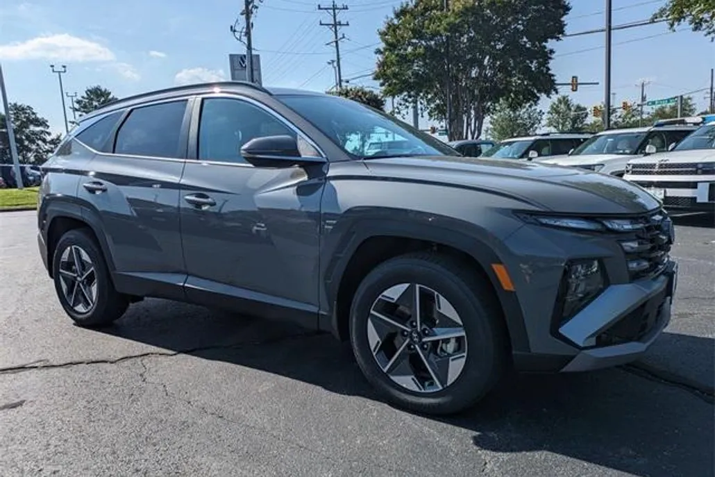 2025 Hyundai Tucson SEL Convenience photo 1