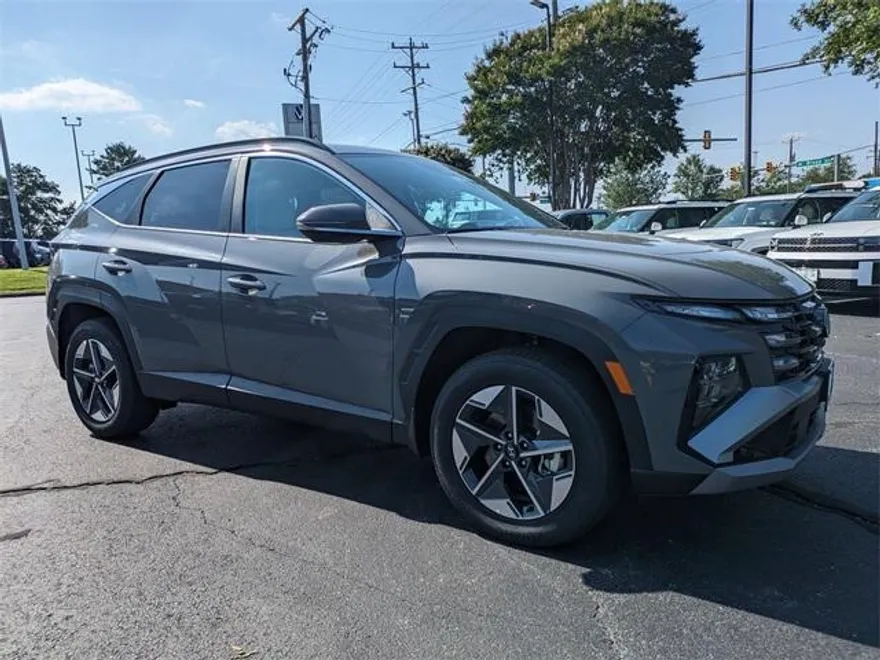 2025 Hyundai Tucson SEL Convenience photo 1