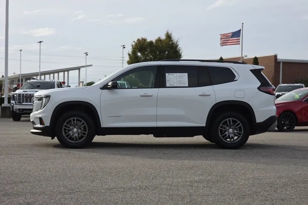 2025 Gmc Acadia Elevation photo 1