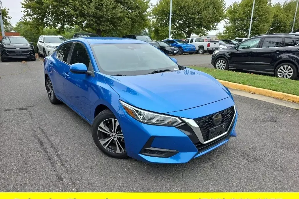 2022 Nissan Sentra SV photo 1