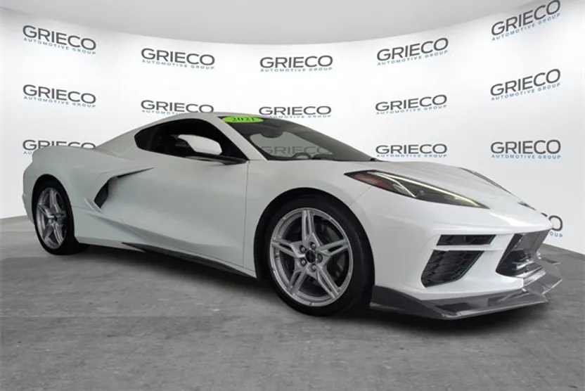 2021 Chevrolet Corvette Stingray 2LT photo 1