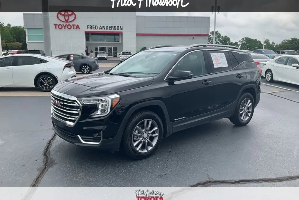2023 Gmc Terrain SLT photo 1