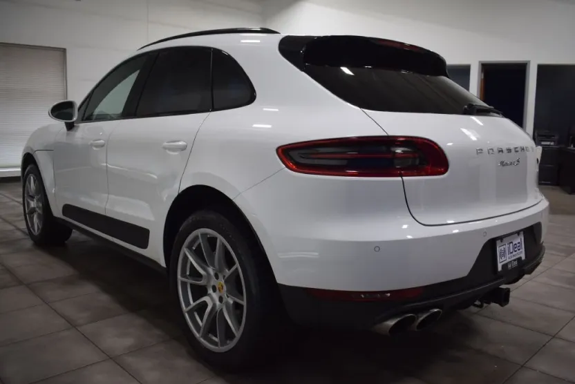 2018 Porsche Macan S photo 1
