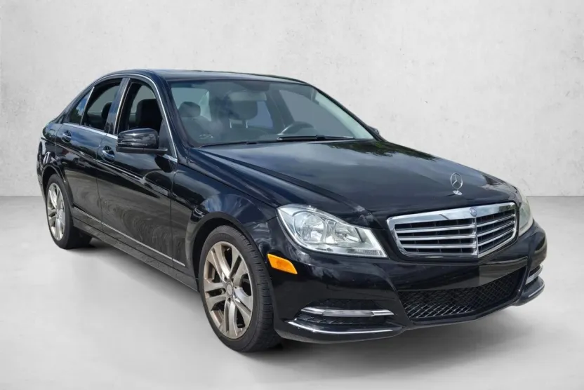 2013 Mercedes Benz C 250 Sport Sedan photo 1