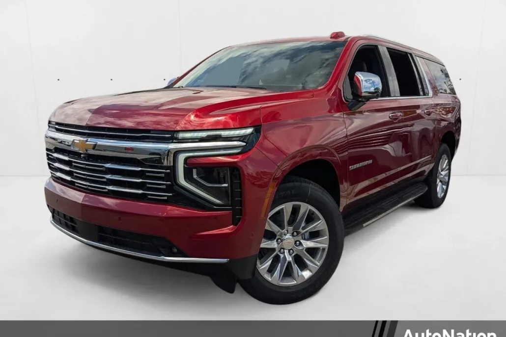 2025 Chevrolet Suburban Premier photo 1