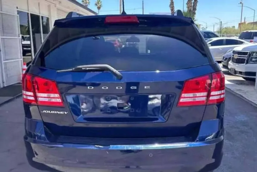 2020 Dodge Journey SE photo 1