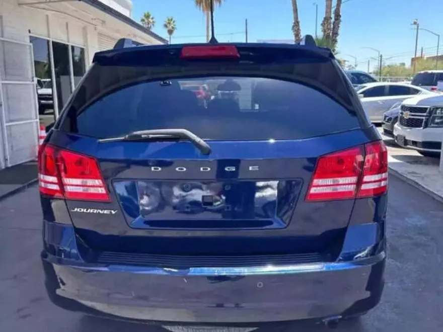 2020 Dodge Journey SE photo 1