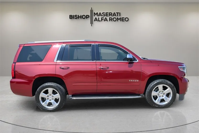 2019 Chevrolet Tahoe Premier photo 1