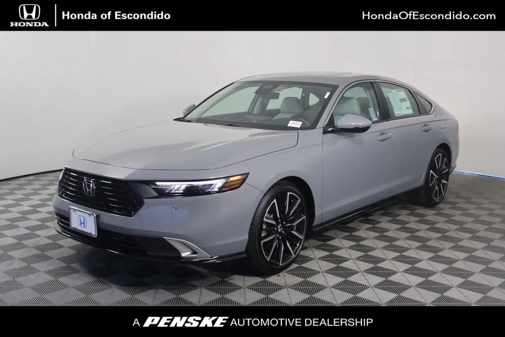 2025 Honda Accord Hybrid Touring photo 1
