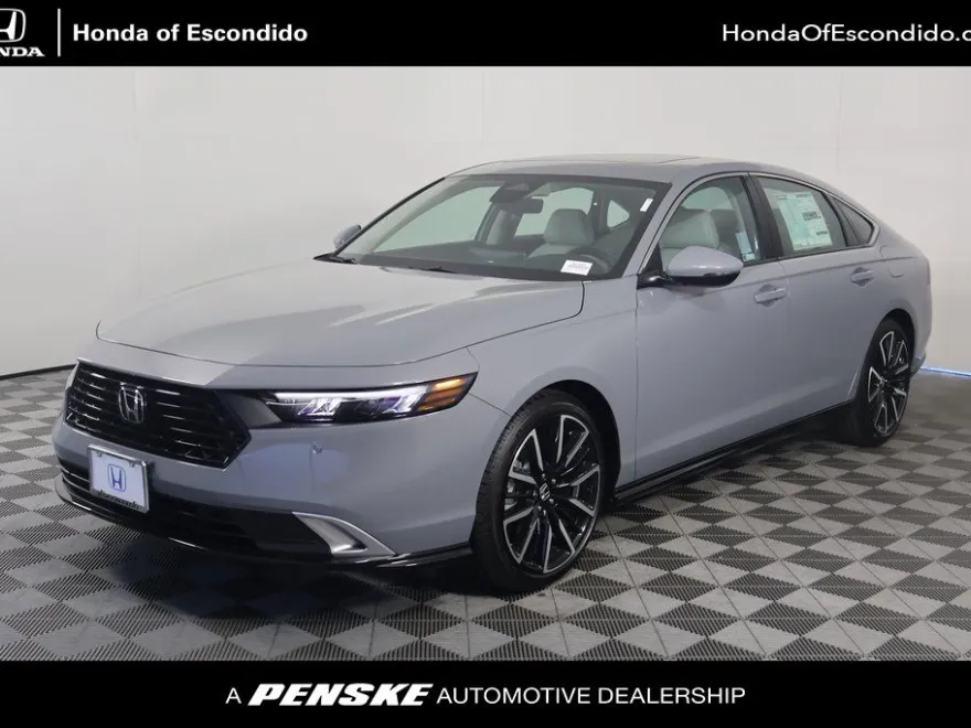 2025 Honda Accord Hybrid Touring photo 1