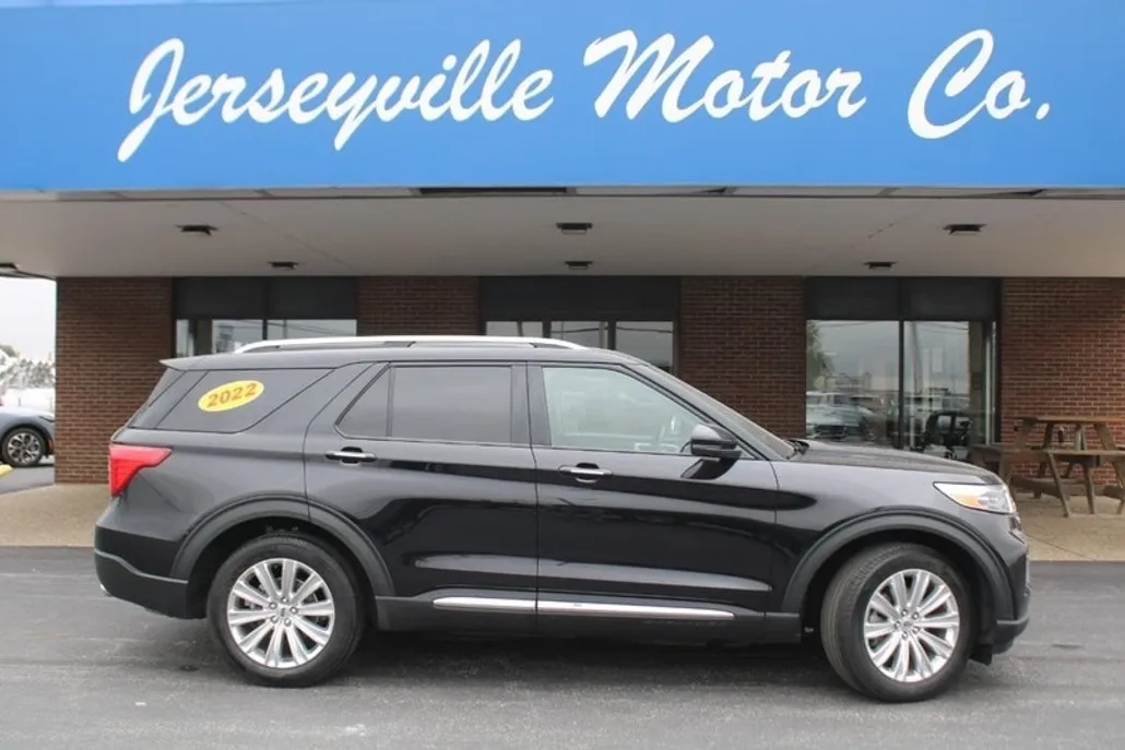 2022 Ford Explorer Limited photo 1