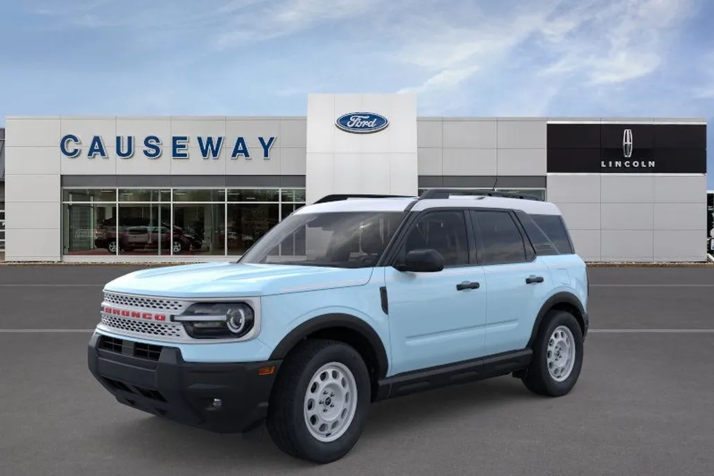 2025 Ford Bronco Sport Heritage photo 1
