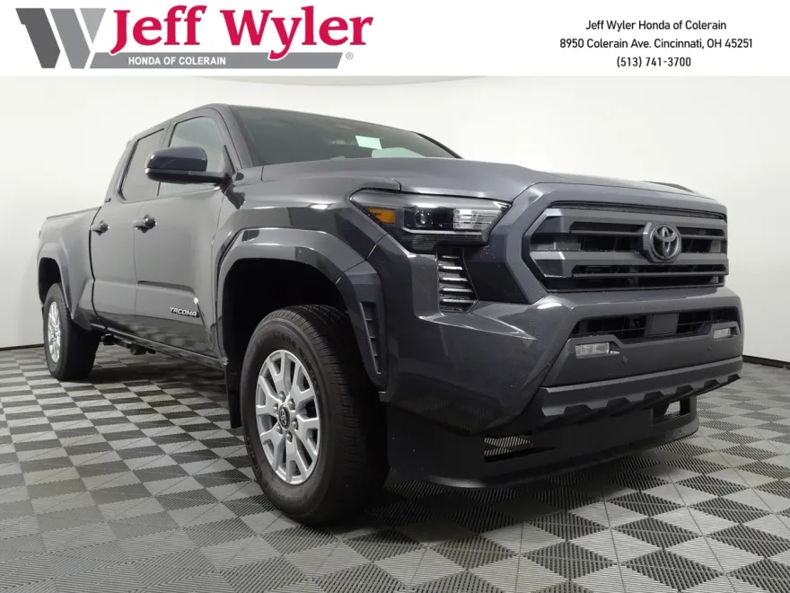 2024 Toyota Tacoma SR5 Double Cab photo 1