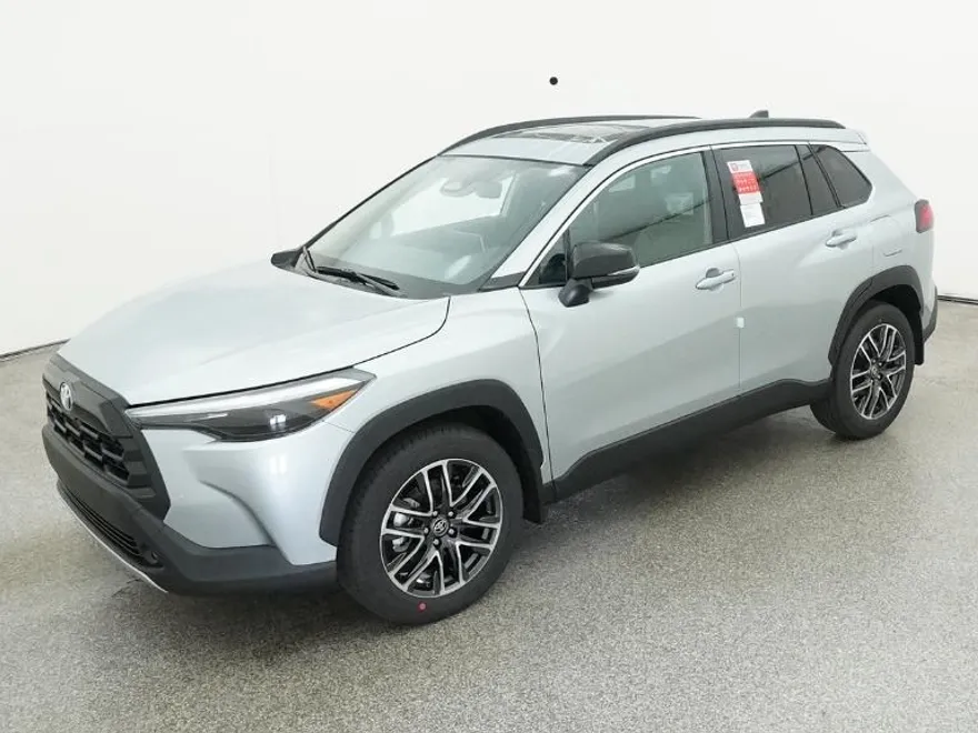 2026 Toyota Corolla Cross XLE photo 1