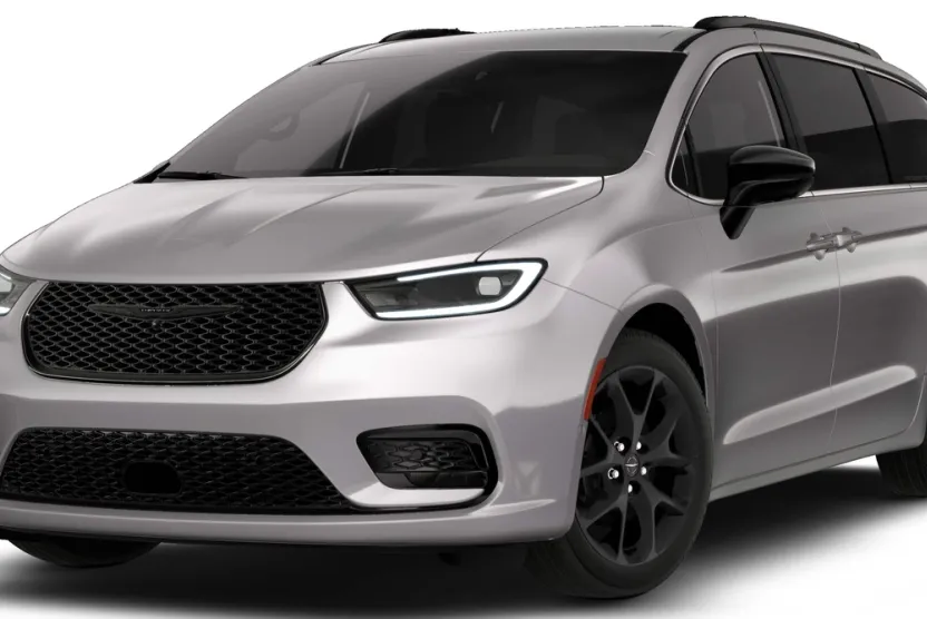 2026 Chrysler Pacifica photo 1