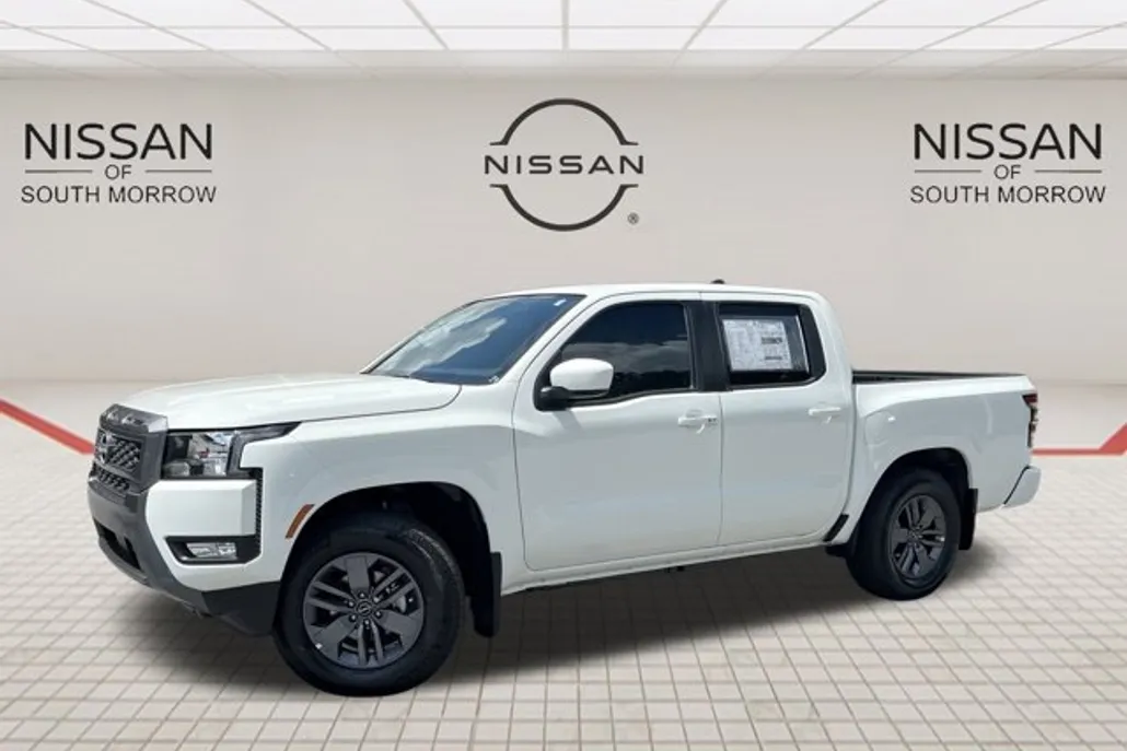 2025 Nissan Frontier SV photo 1
