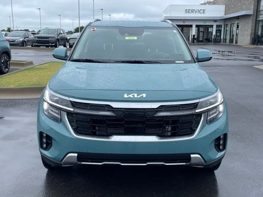 2026 Kia Seltos SX photo 1