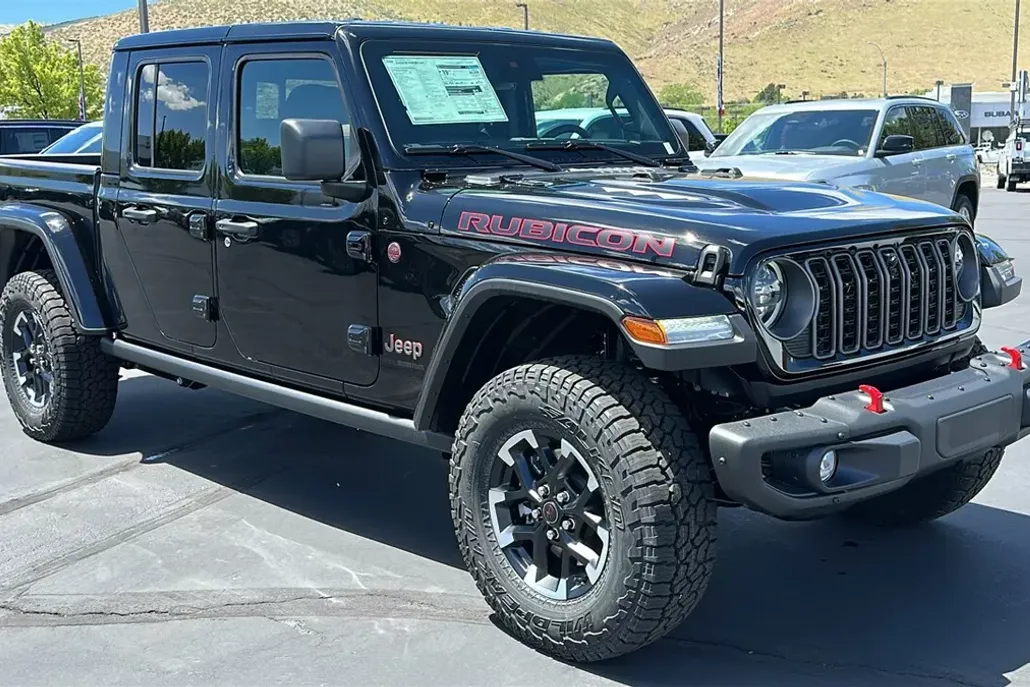 2025 Jeep Gladiator Rubicon photo 1
