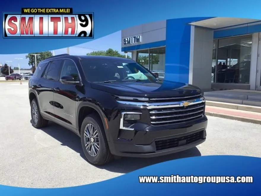2025 Chevrolet Traverse photo 1