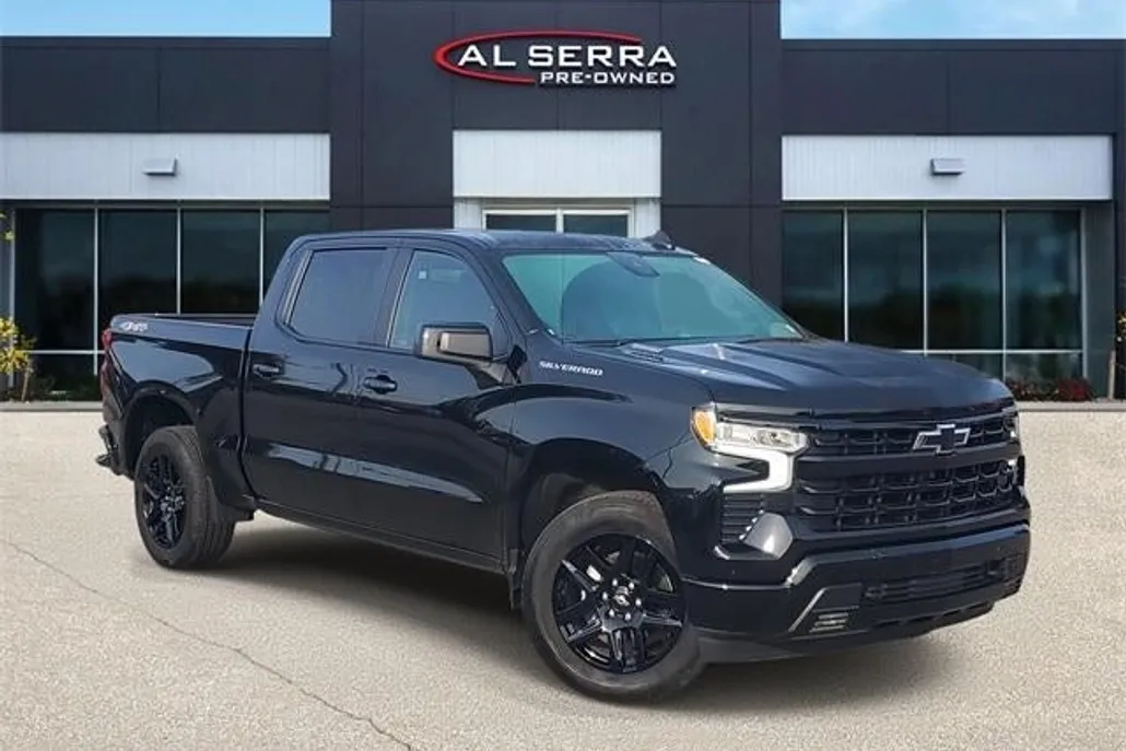 2022 Chevrolet Silverado 1500 RST photo 1