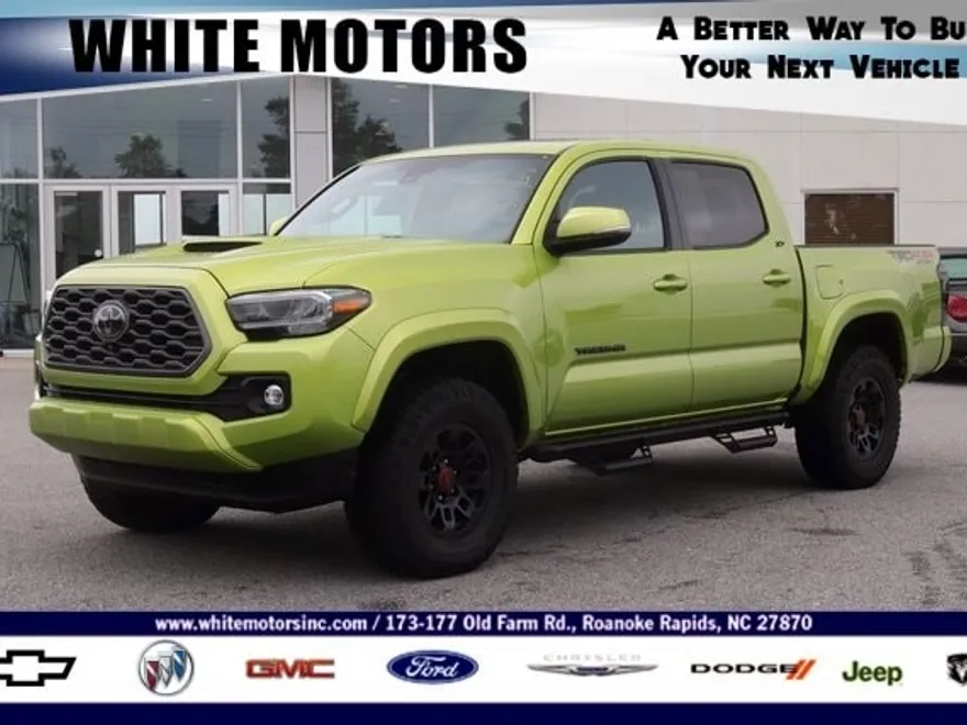 2023 Toyota Tacoma TRD Sport V6 photo 1