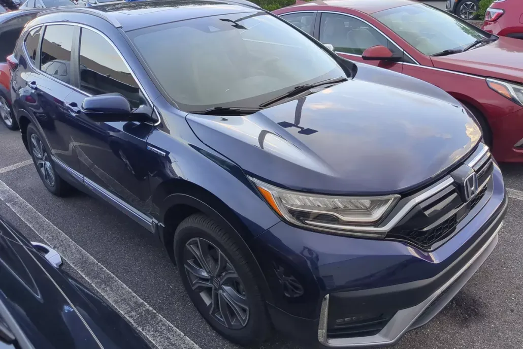2022 Honda CR-V Hybrid Touring photo 1