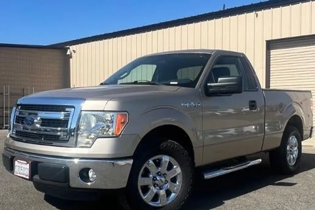 2014 Ford F-150 XLT photo 1