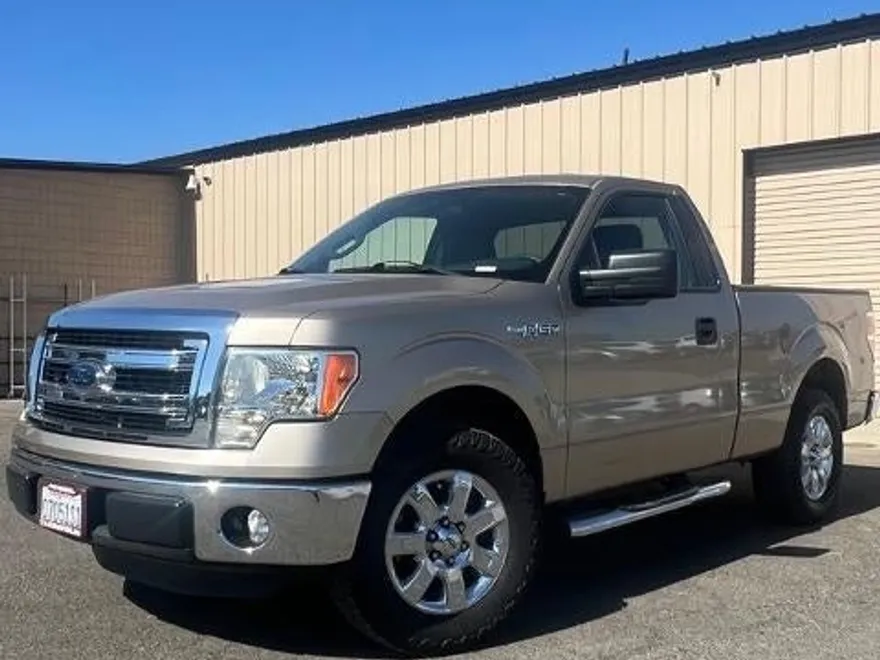 2014 Ford F-150 XLT photo 1